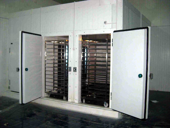 Ремонт промышленных холодильников в Домодедово с выездом | Вызов мастера по холодильникам на дом
